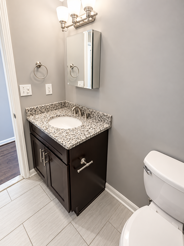 1921 M St Ne - Photo 5 of 12
