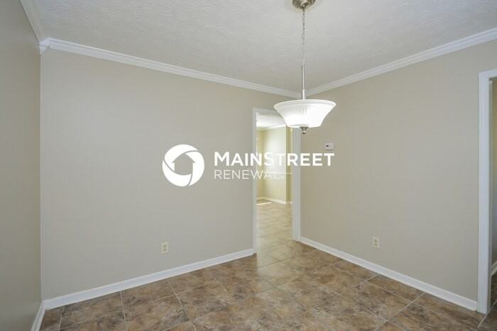 420 Ashley Way - Photo 5 of 17
