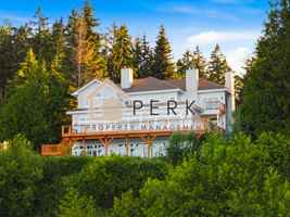 featured image of 3065 Oak Bay Rd
