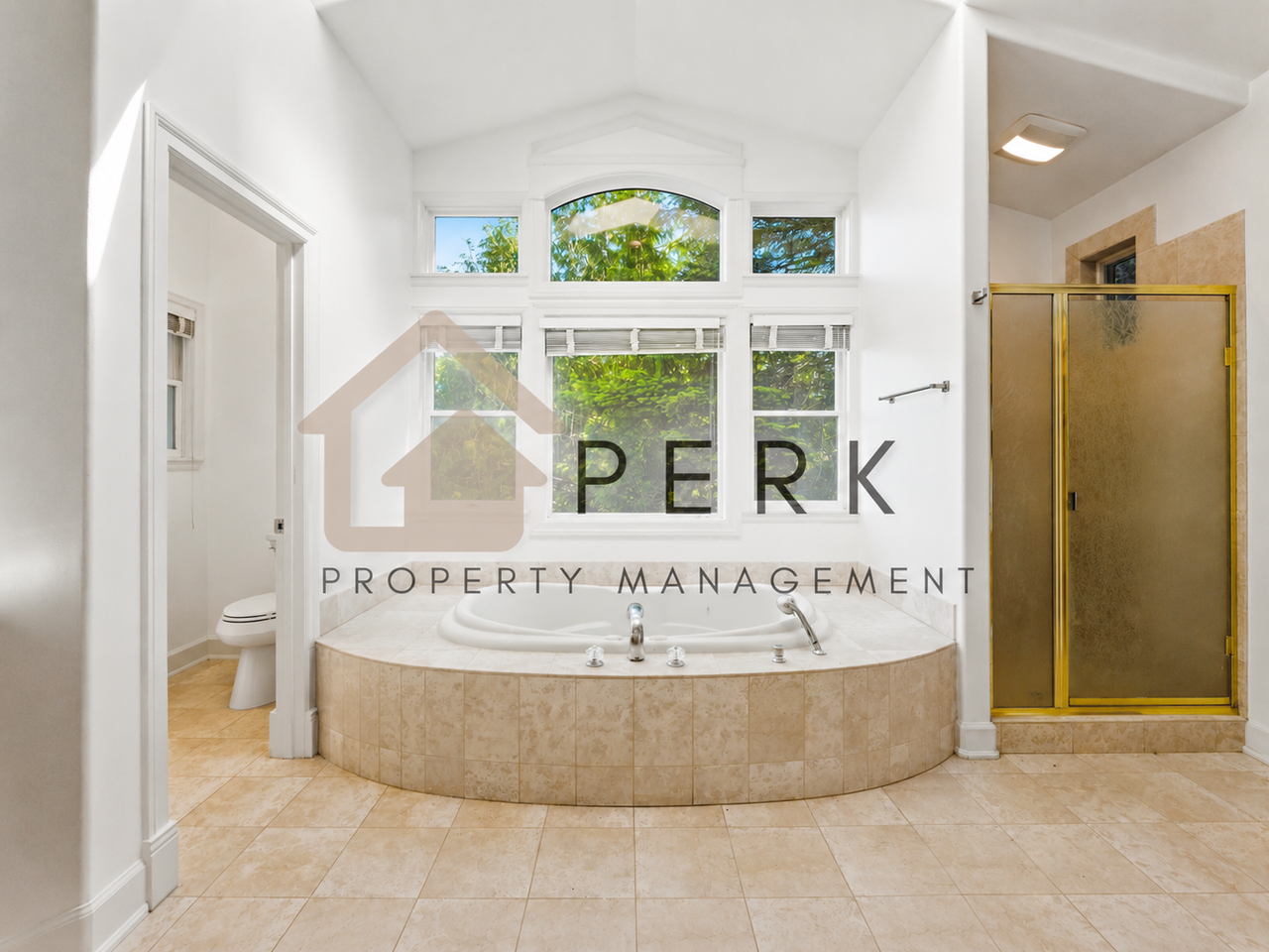 3065 Oak Bay Rd - Photo 5 of 16