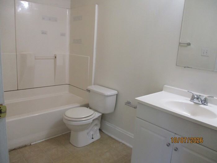 2813 S Ridge Ave #A - Photo 6 of 7