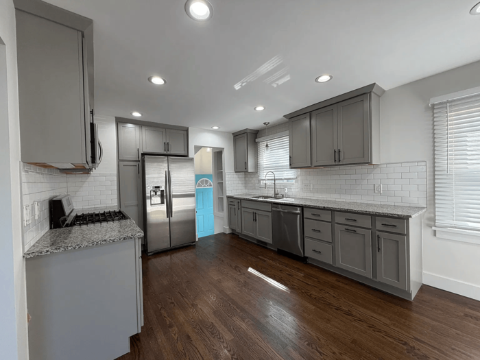 320 Flowerdale St - Photo 5 of 24