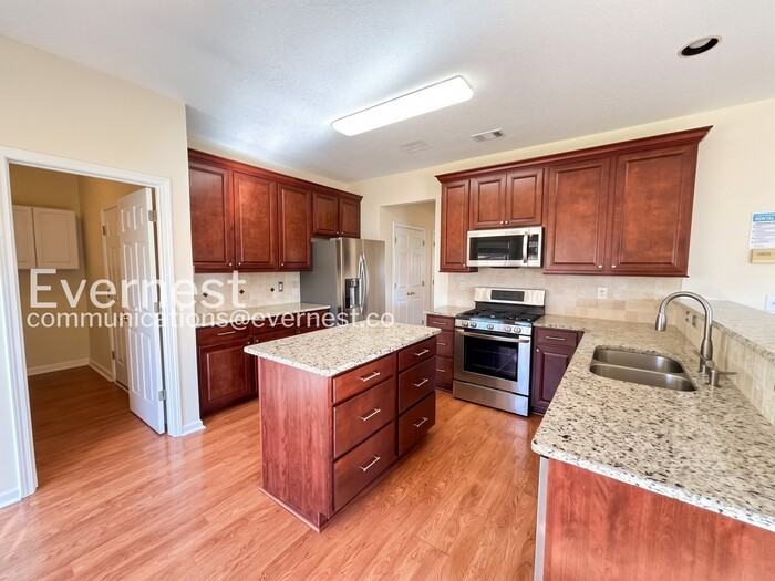 1330 Eastbrooke Trce - Photo 6 of 29
