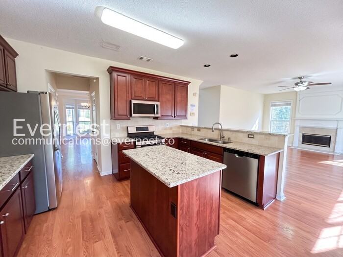 1330 Eastbrooke Trce - Photo 7 of 29