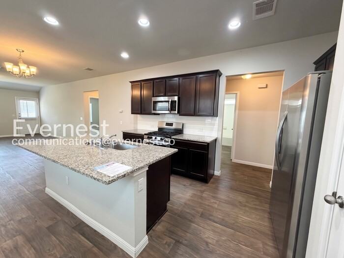 228 Sandhill Piper St - Photo 6 of 21
