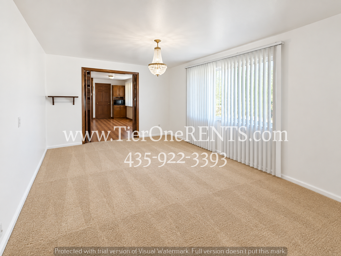 2105 S Wellington St - Photo 4 of 22
