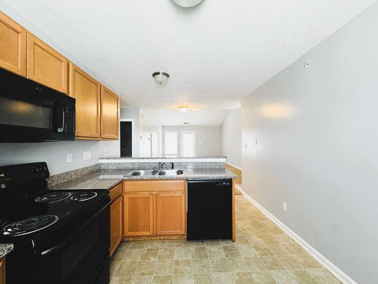 3611 Dornoch Dr - Photo 2 of 13