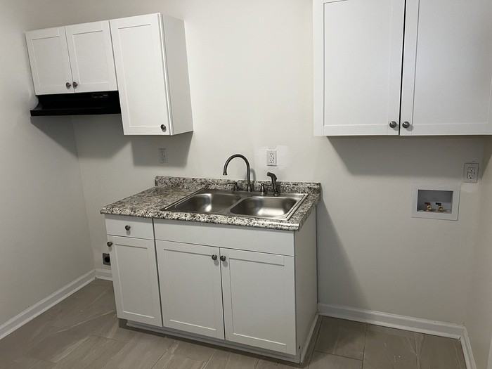 2947 Carnes Ave - Photo 4 of 8
