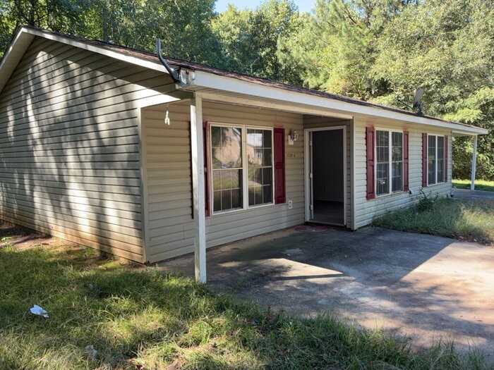 3520 Vista Trl #A - Photo 2 of 9