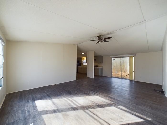 1810 Sanctuary Ln #B - Photo 5 of 11