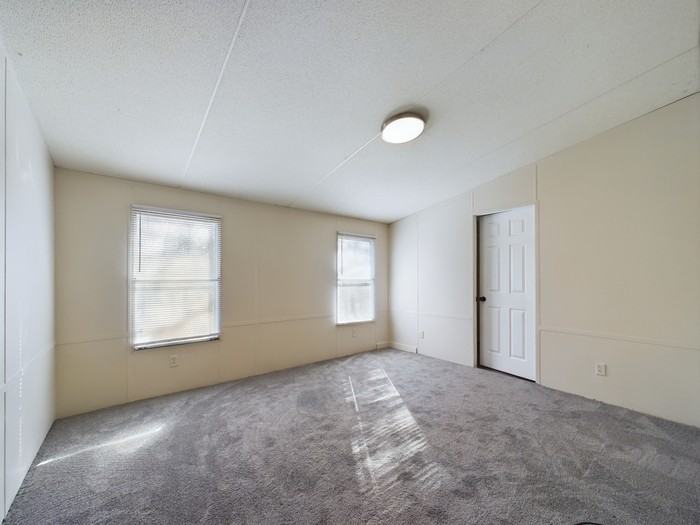 1810 Sanctuary Ln #B - Photo 6 of 11