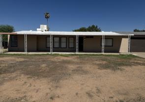 6810 W Greenway Rd - Photo 1 of 1