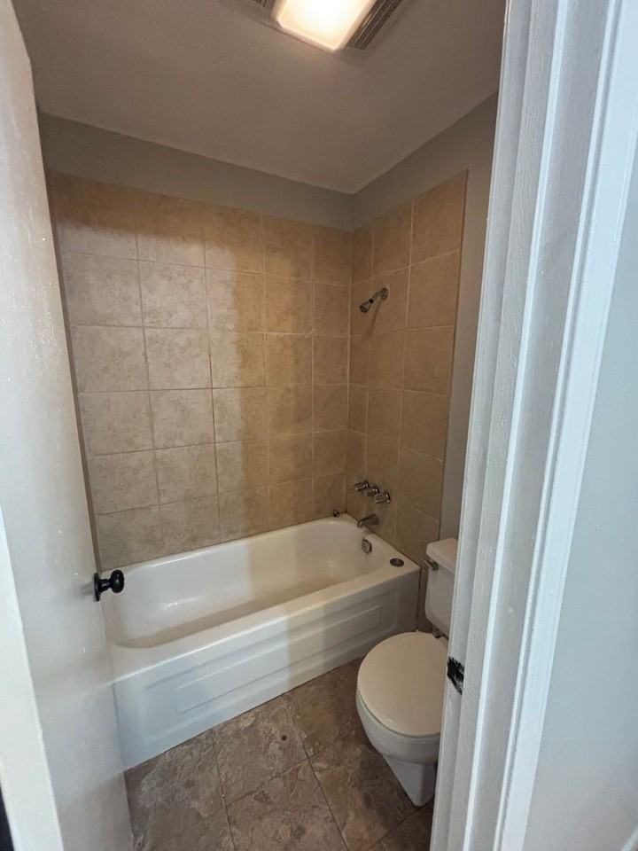 2900 Mackey Ln - Photo 7 of 9