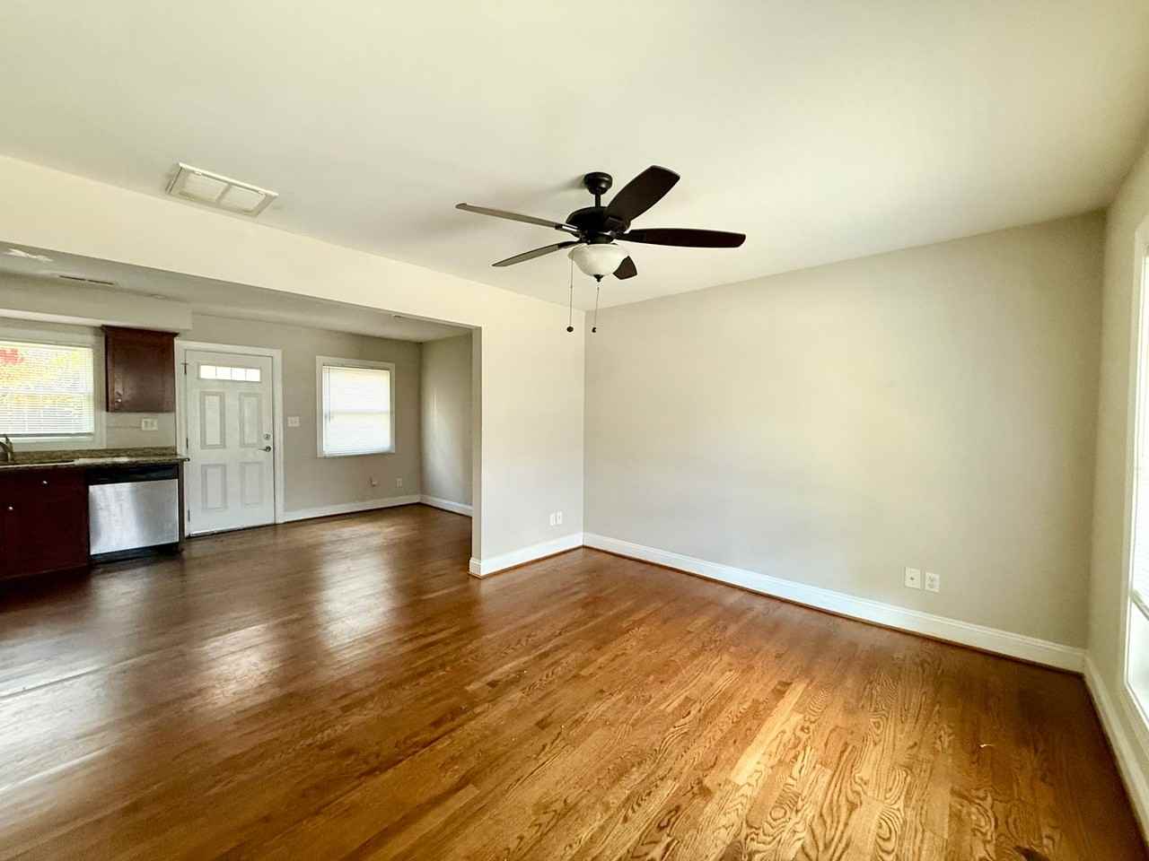 422 State St #3 - Photo 2 of 6
