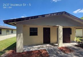 featured image of 2437 Idlewild St #5