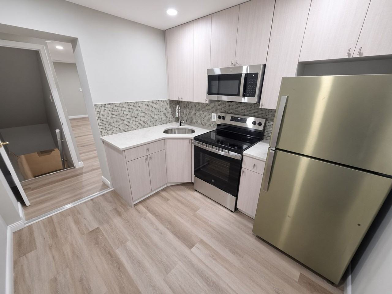 6122 Edmund St - Photo 3 of 10