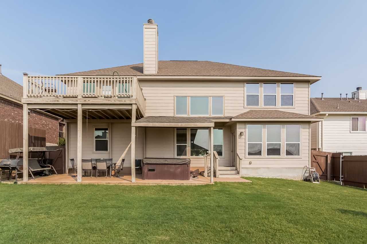 3615 Mendocino Park - Photo 5 of 33