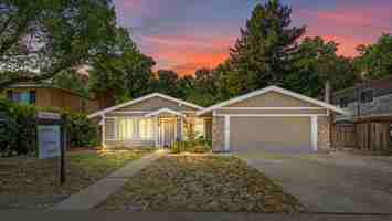 featured image of 226 N Alamo Dr