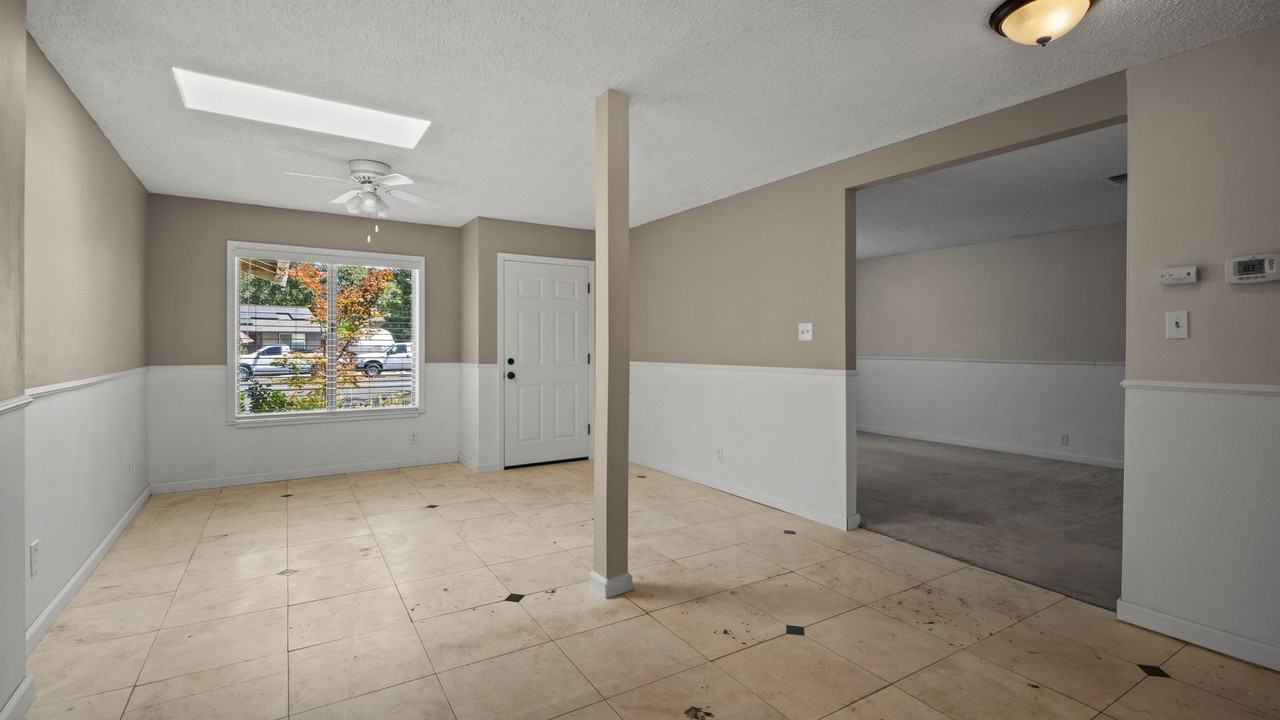 226 N Alamo Dr - Photo 4 of 15