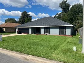 102 Briarwood Dr - Photo 1 of 1