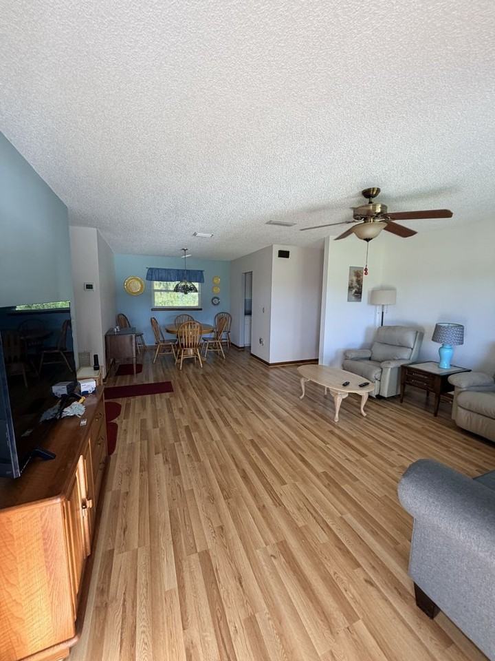 10041 Sw 97th Ct - Photo 2 of 18