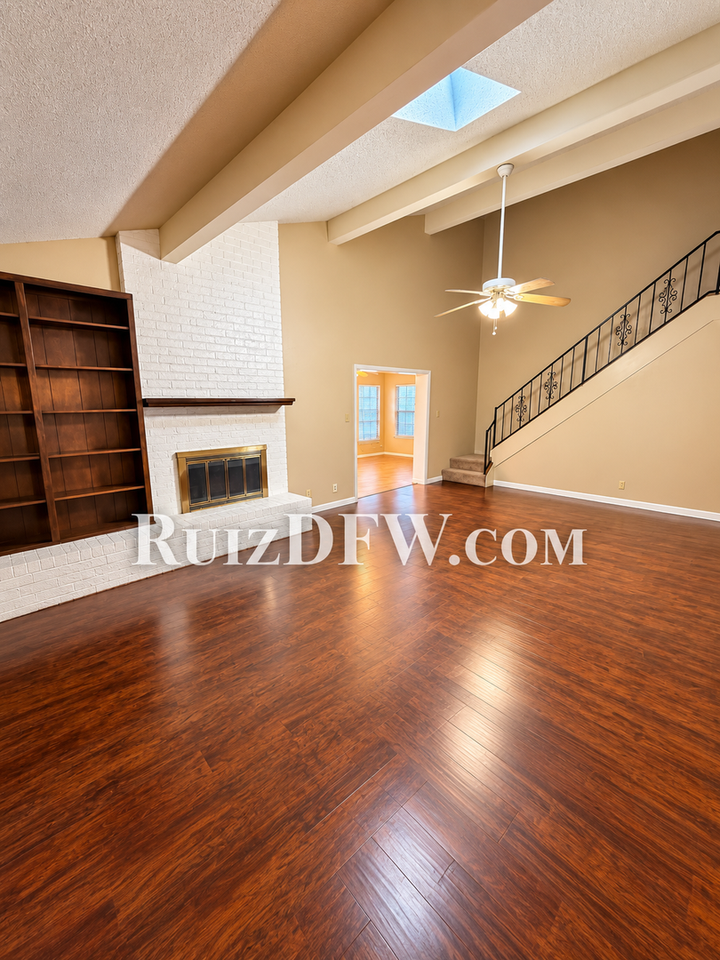 1405 High Ridge Rd - Photo 2 of 6