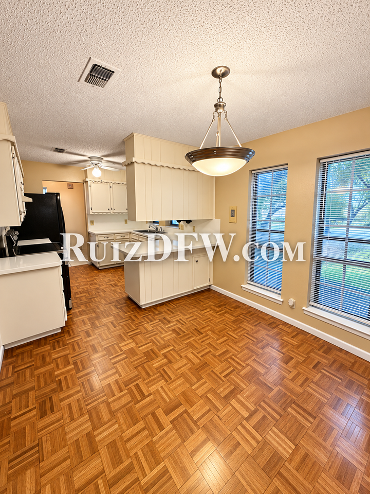1405 High Ridge Rd - Photo 5 of 6