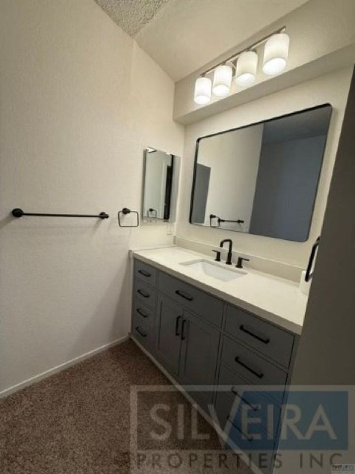 2136 Garden Dr - Photo 6 of 14