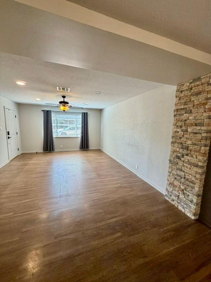 114 N 30th St - Photo 2 of 15