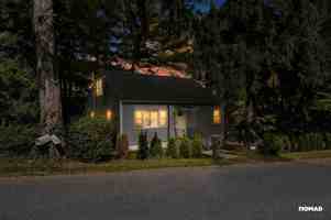 featured image of 14 Fairfax St