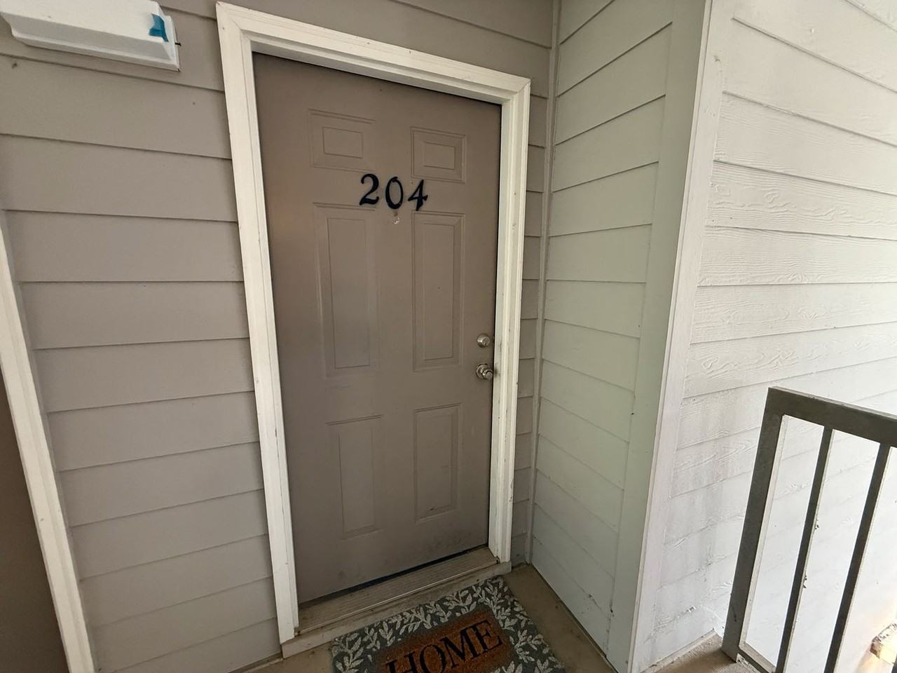 1385 S Donahue Dr #3-204 - Photo 2 of 15