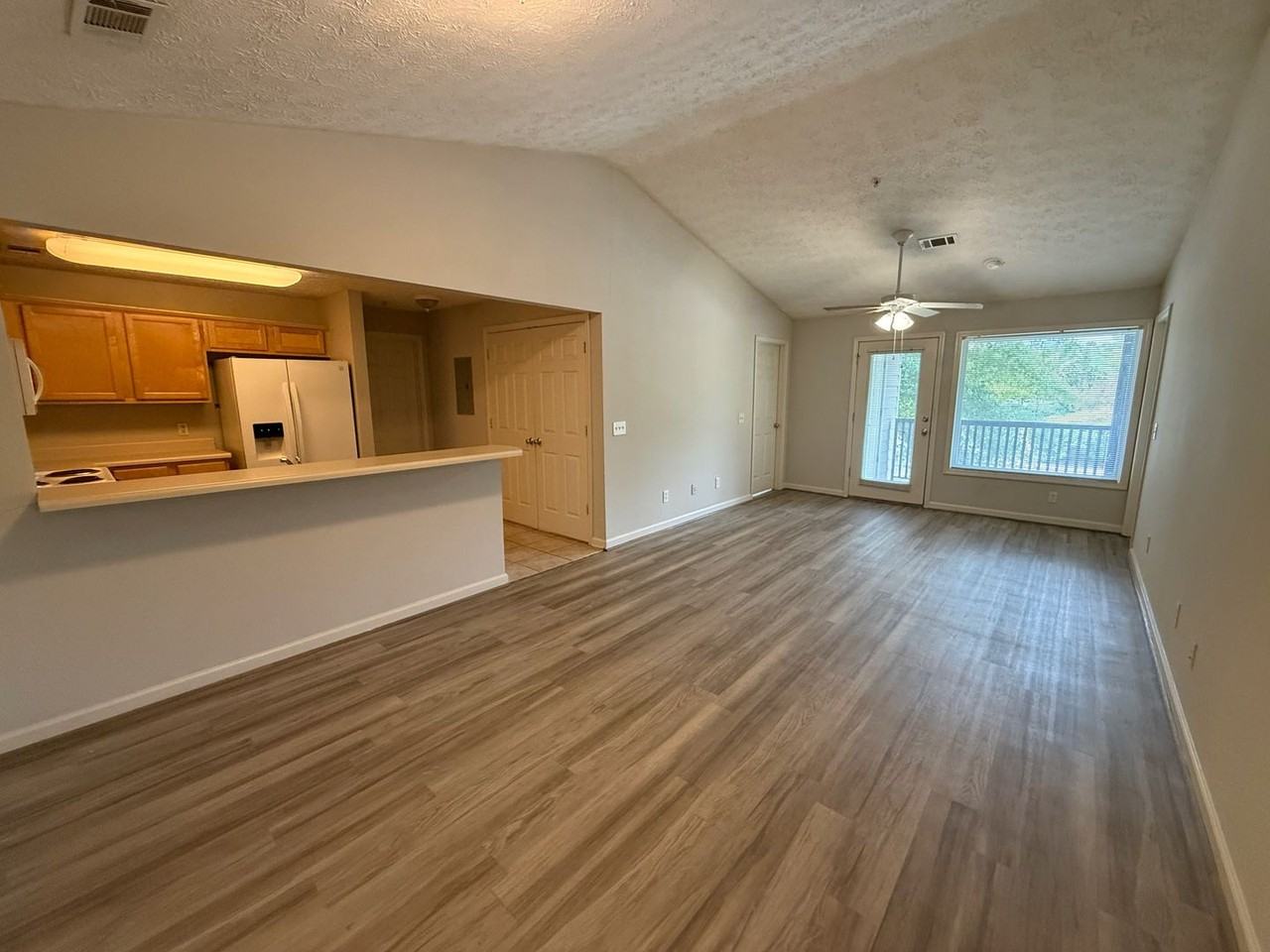 1385 S Donahue Dr #3-204 - Photo 6 of 15