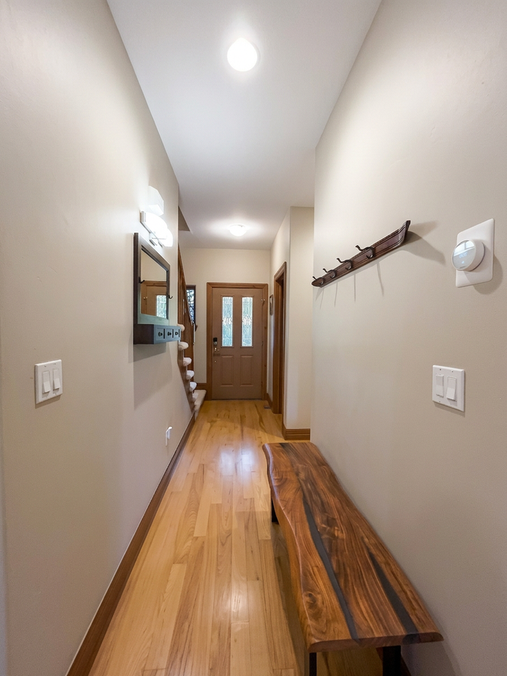 83 Chestnut Ln - Photo 6 of 15