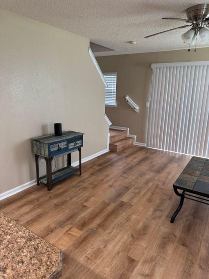 165 Merlot Way - Photo 5 of 26