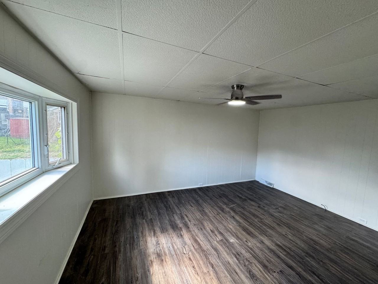 507 Agnes St - Photo 3 of 14