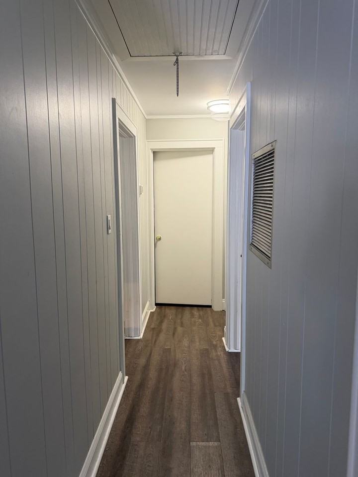 2011 Henderson Ave - Photo 5 of 12