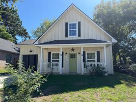 featured image of 305 Maple Ave