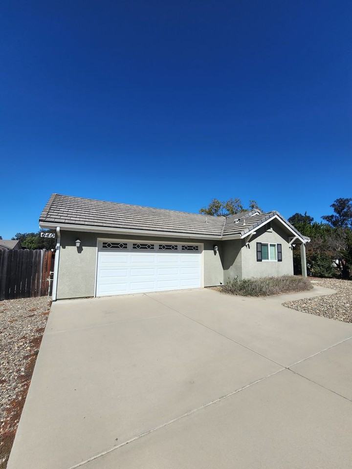 640 Camino Caballo - Photo 2 of 17