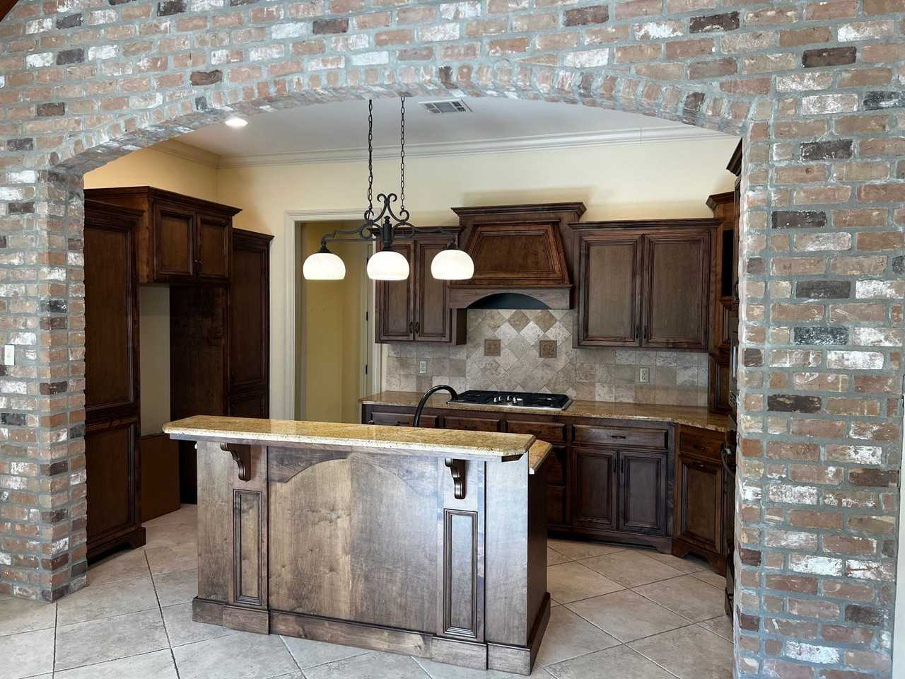 108 Huttingtower Ln - Photo 7 of 24
