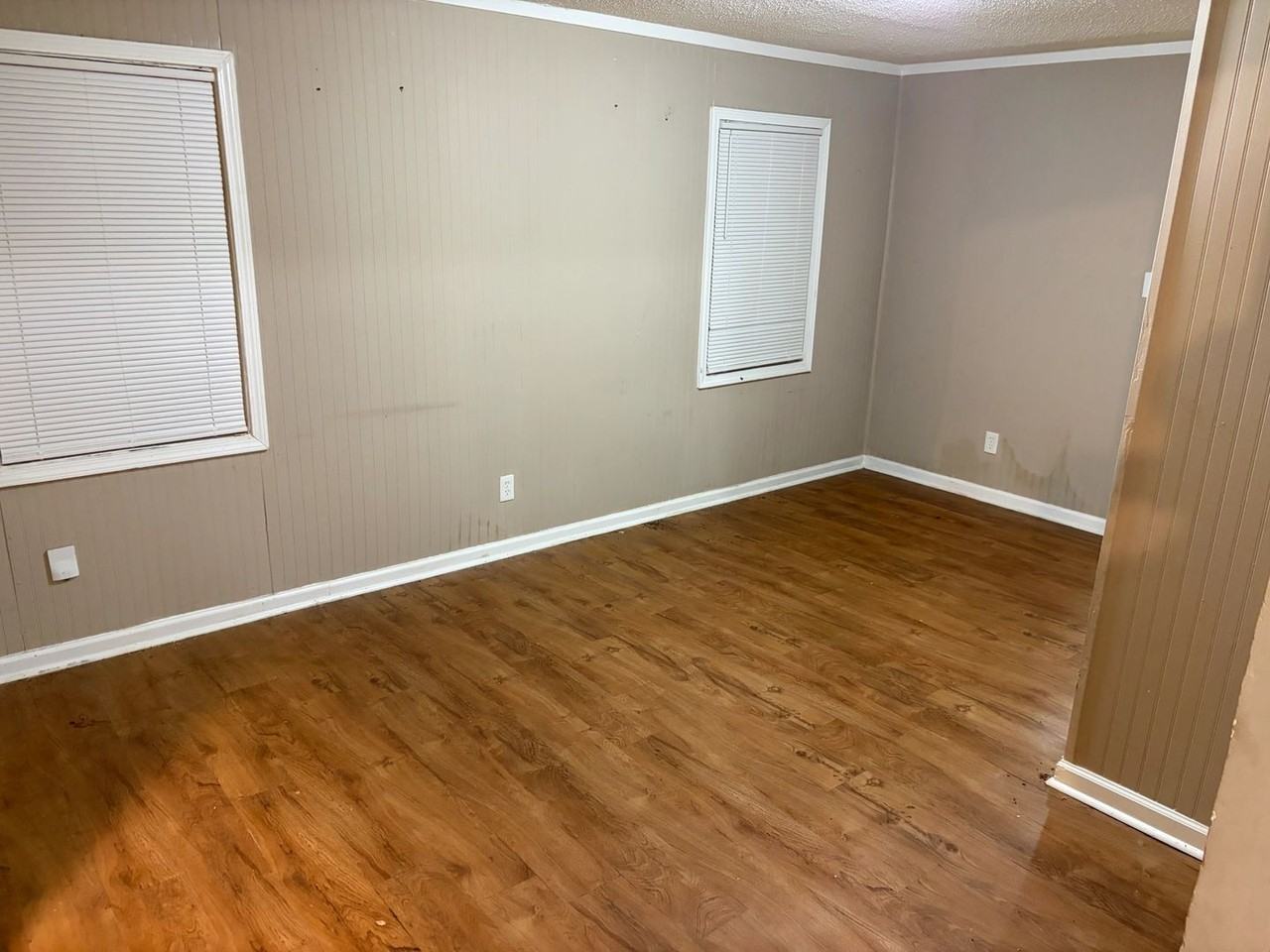 4314 Ford Rd - Photo 3 of 13