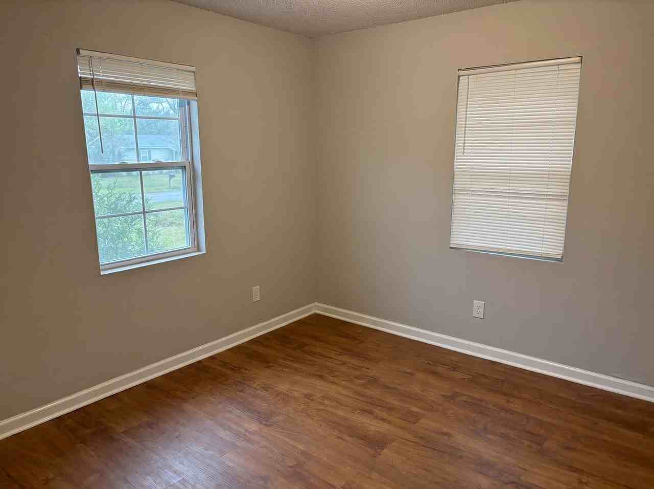 4314 Ford Rd - Photo 5 of 13