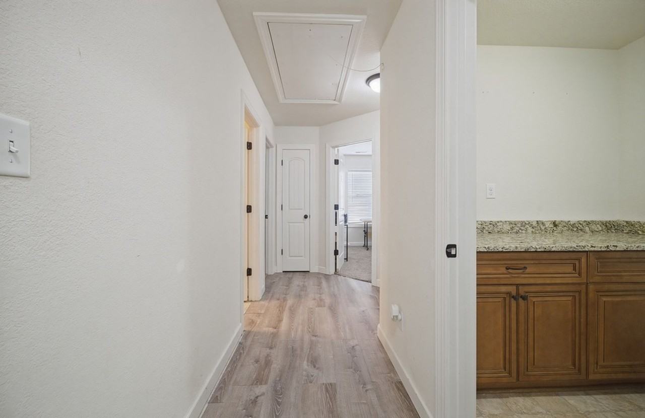 4417 King St - Photo 7 of 14