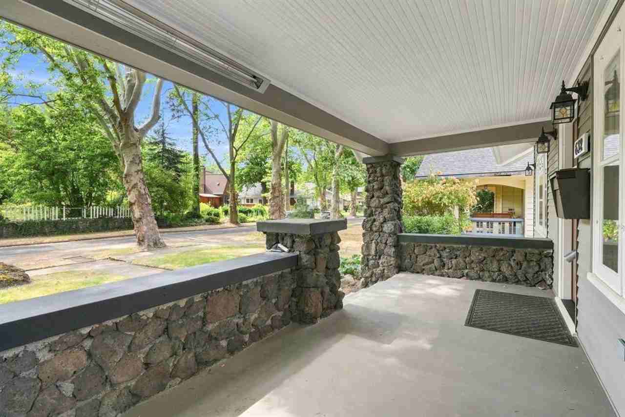 632 W 20th Ave - Photo 6 of 48