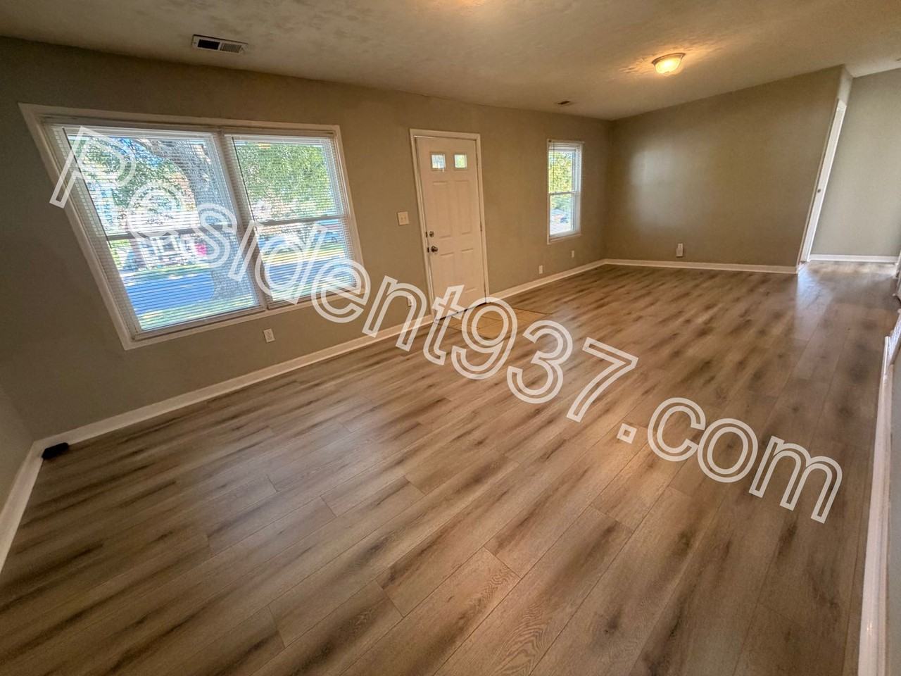 1405 Ironwood Dr - Photo 4 of 18