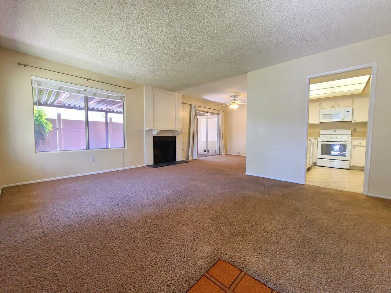 832 Ardmore Cir - Photo 5 of 20