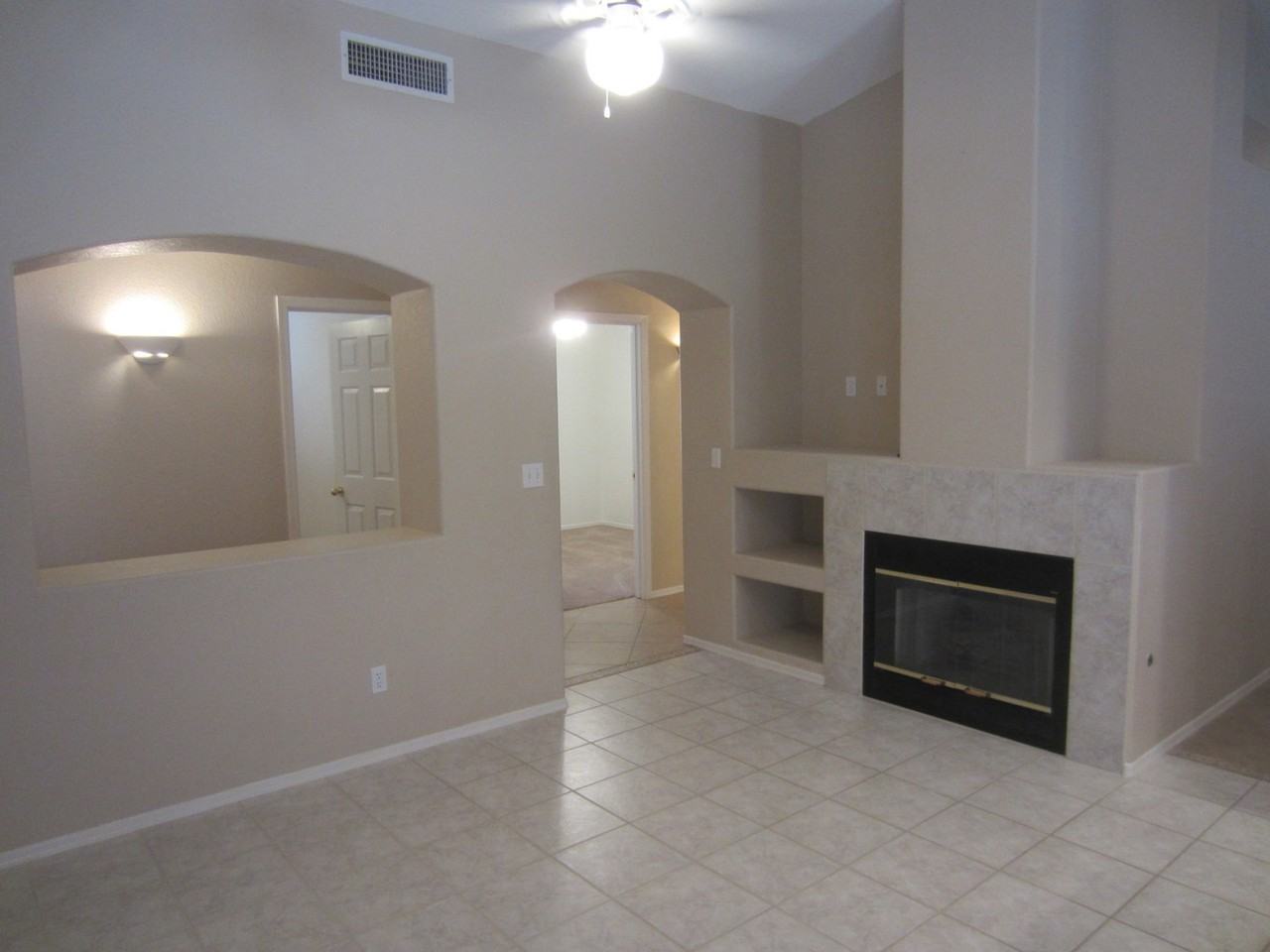 8211 S Placita Juan Tabo - Photo 4 of 12