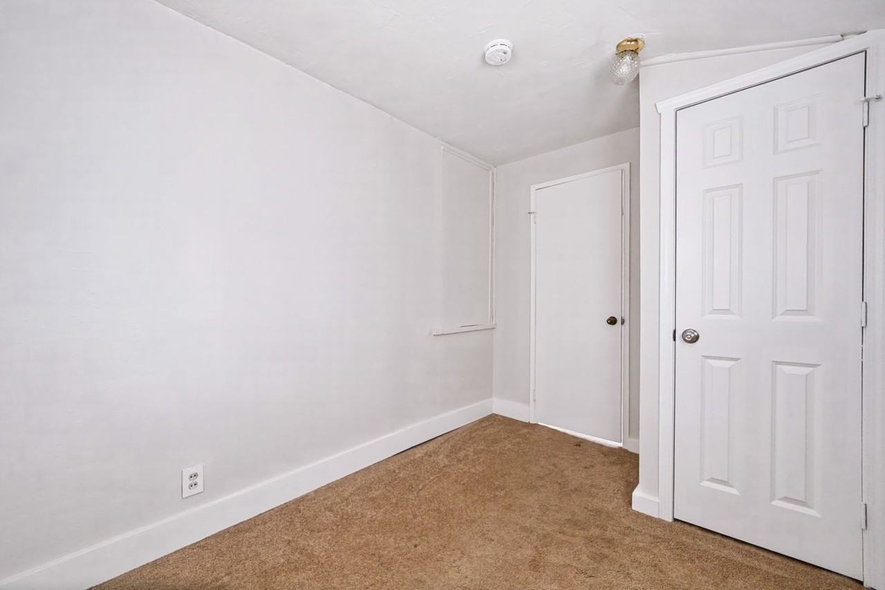 4619 S Holden St - Photo 7 of 14