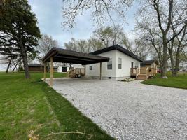 featured image of 341 W Summit St