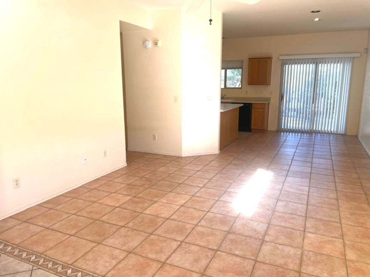 5362 N Mesquite Bosque Way - Photo 4 of 11