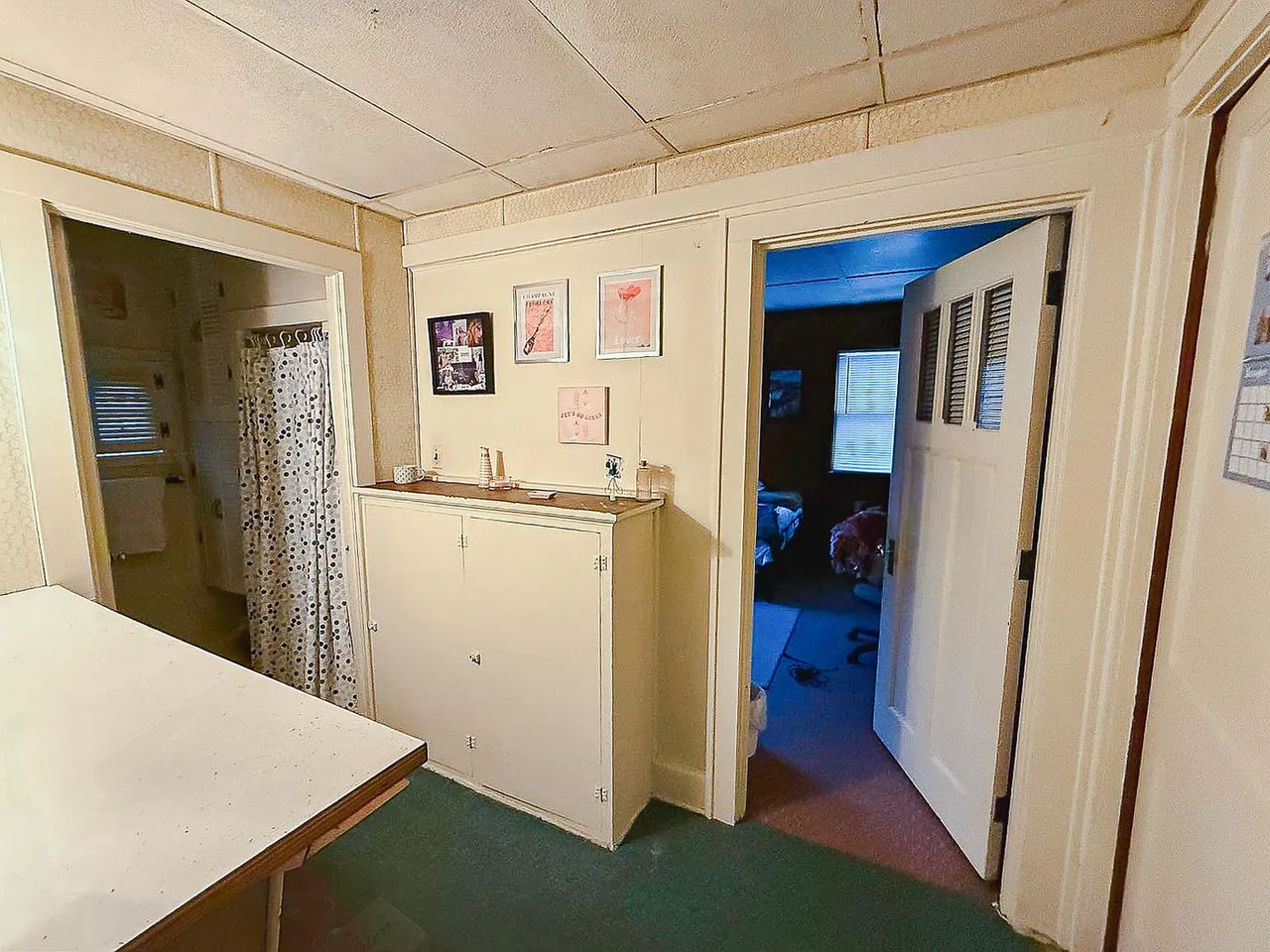 134 Lake St - Photo 7 of 13